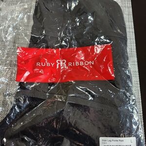 NIP Ruby Ribbon Slim Leg Ponte Pant size L, black